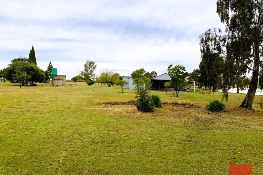 0 Bedroom Property for Sale in Oranjeville Free State